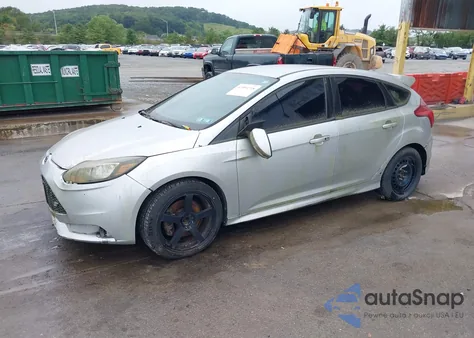 2013 Ford Focus St z USA, uszkodzony, nr VIN 1FADP3L9XDL127468